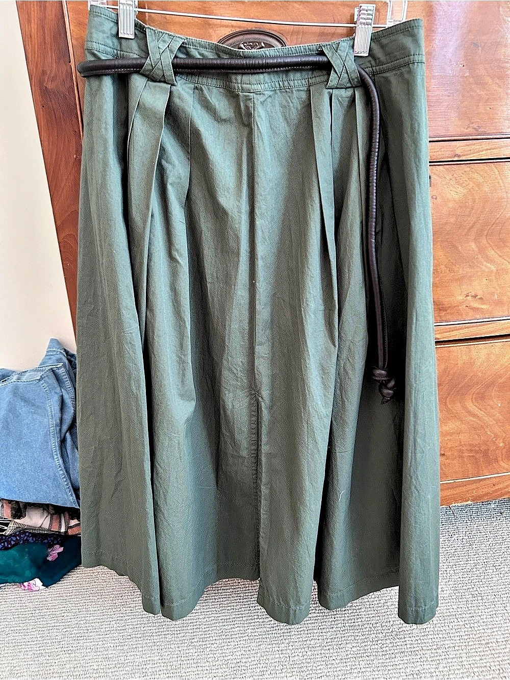 Sea New York Pleated Midi Skirt in Green Size 8 NWT